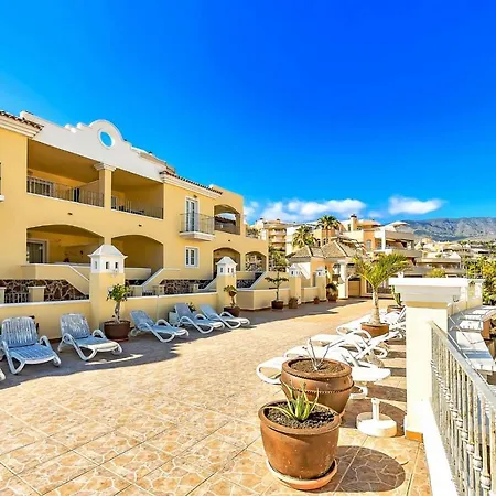 Bahia La Caleta 2 *